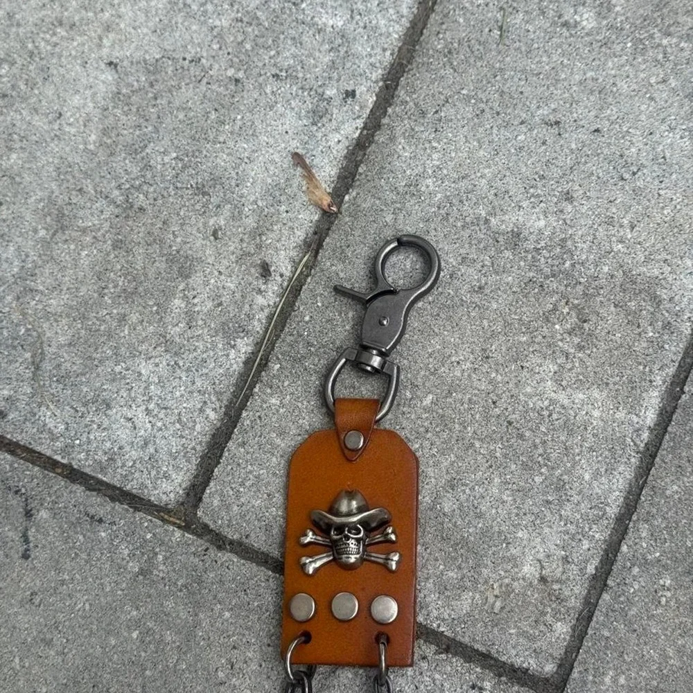 N/A charms 💀 up